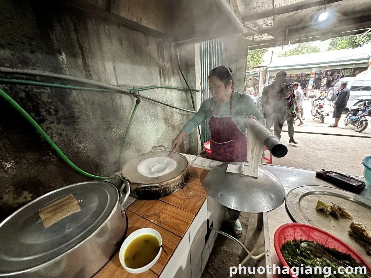 Phở chua