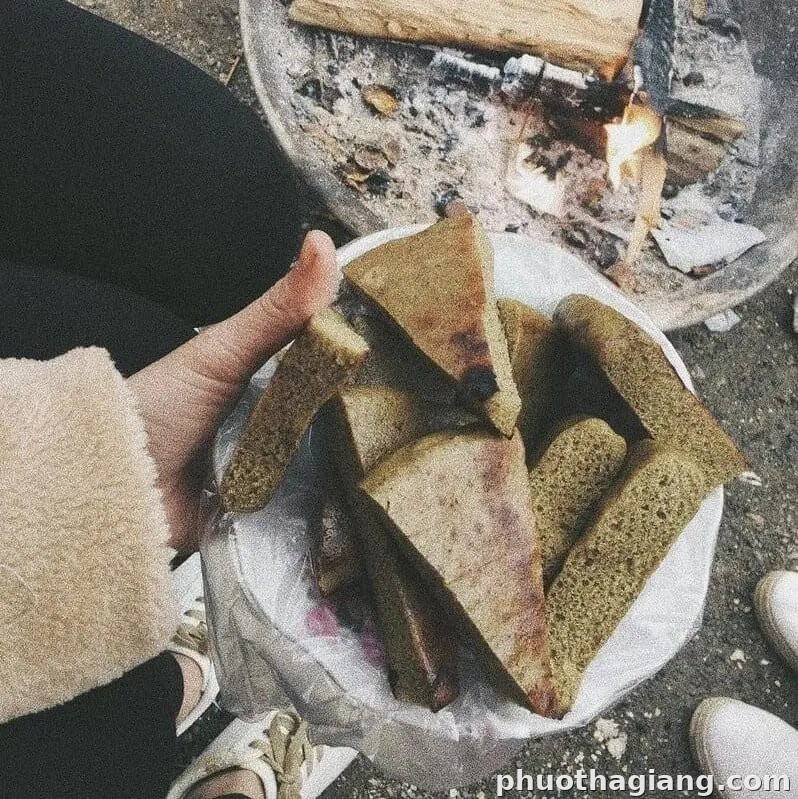 Bánh tam giác mạch
