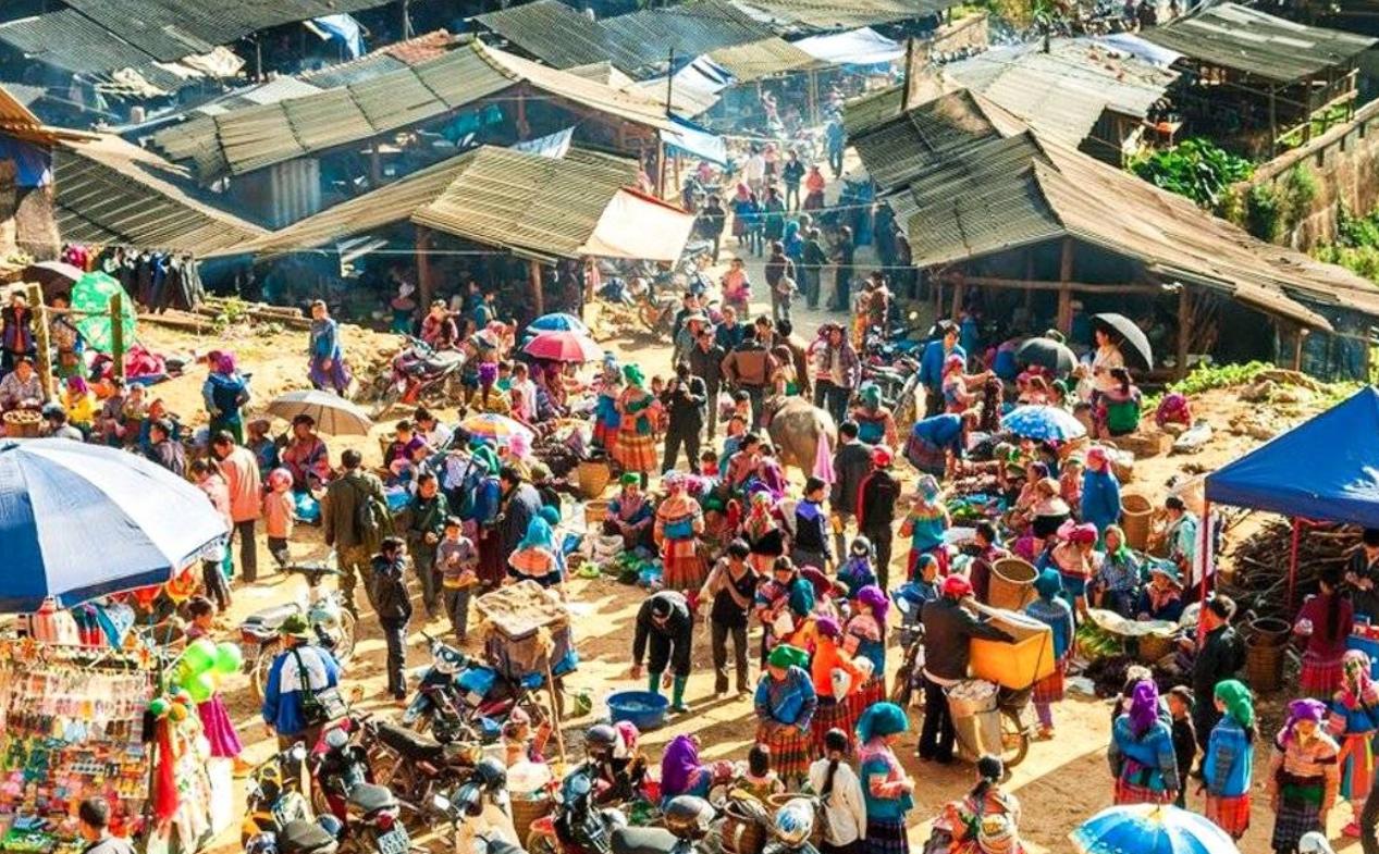 Khám phá chợ phiên Đồng Văn